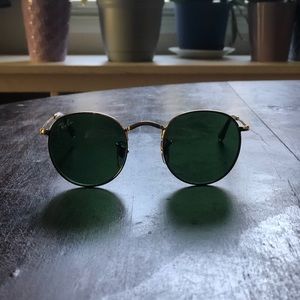 Ray-Ban Rounds